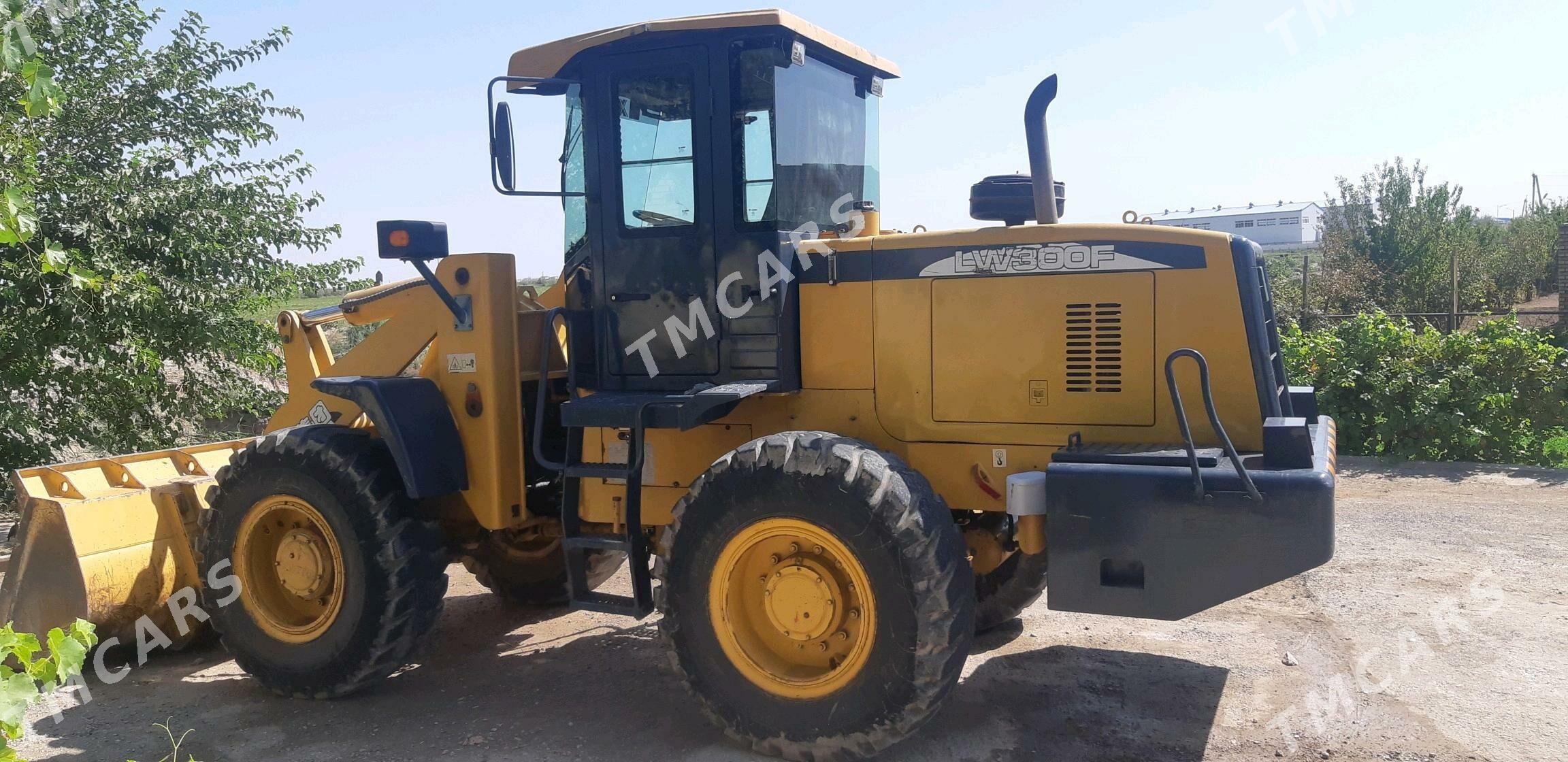 XCMG LW300F 2014 - 480 000 TMT - Türkmenabat - img 1