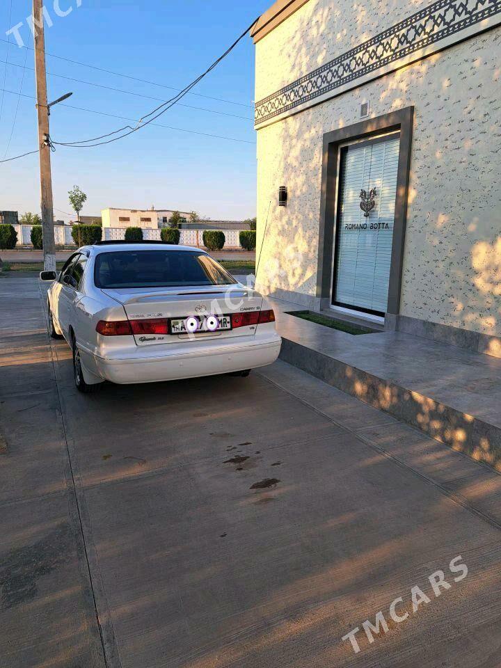 Toyota Camry 2001 - 220 000 TMT - Daşoguz - img 8