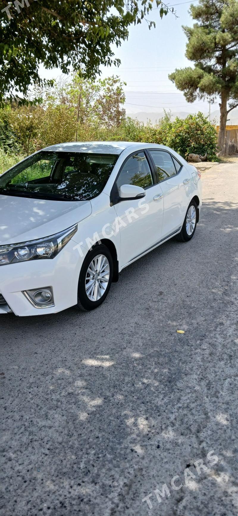Toyota Corolla 2014 - 245 000 TMT - Бузмеин - img 1