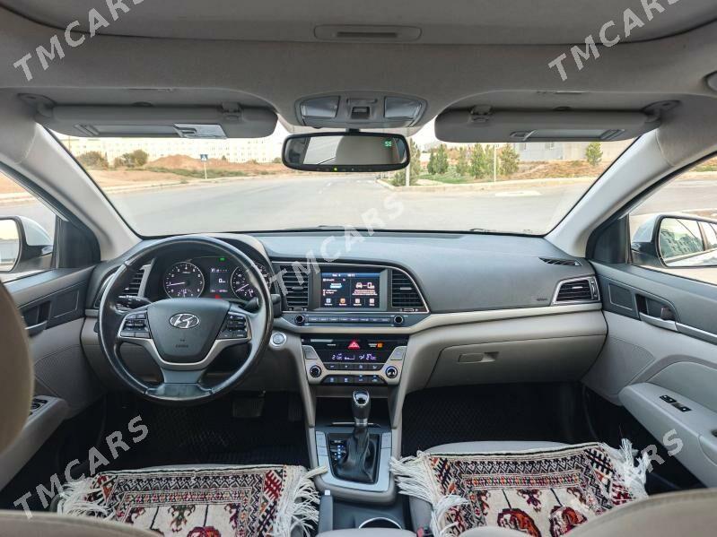 Hyundai Elantra 2018 - 210 000 TMT - Aşgabat - img 7