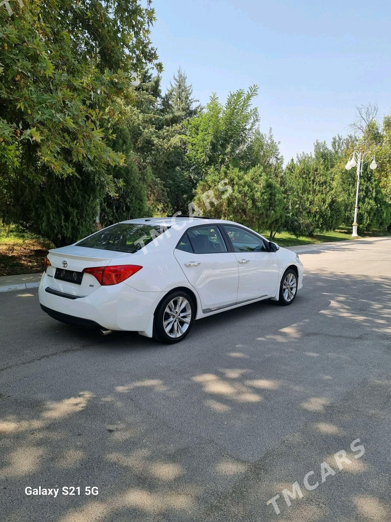Toyota Corolla 2018 - 225 000 TMT - Ашхабад - img 2