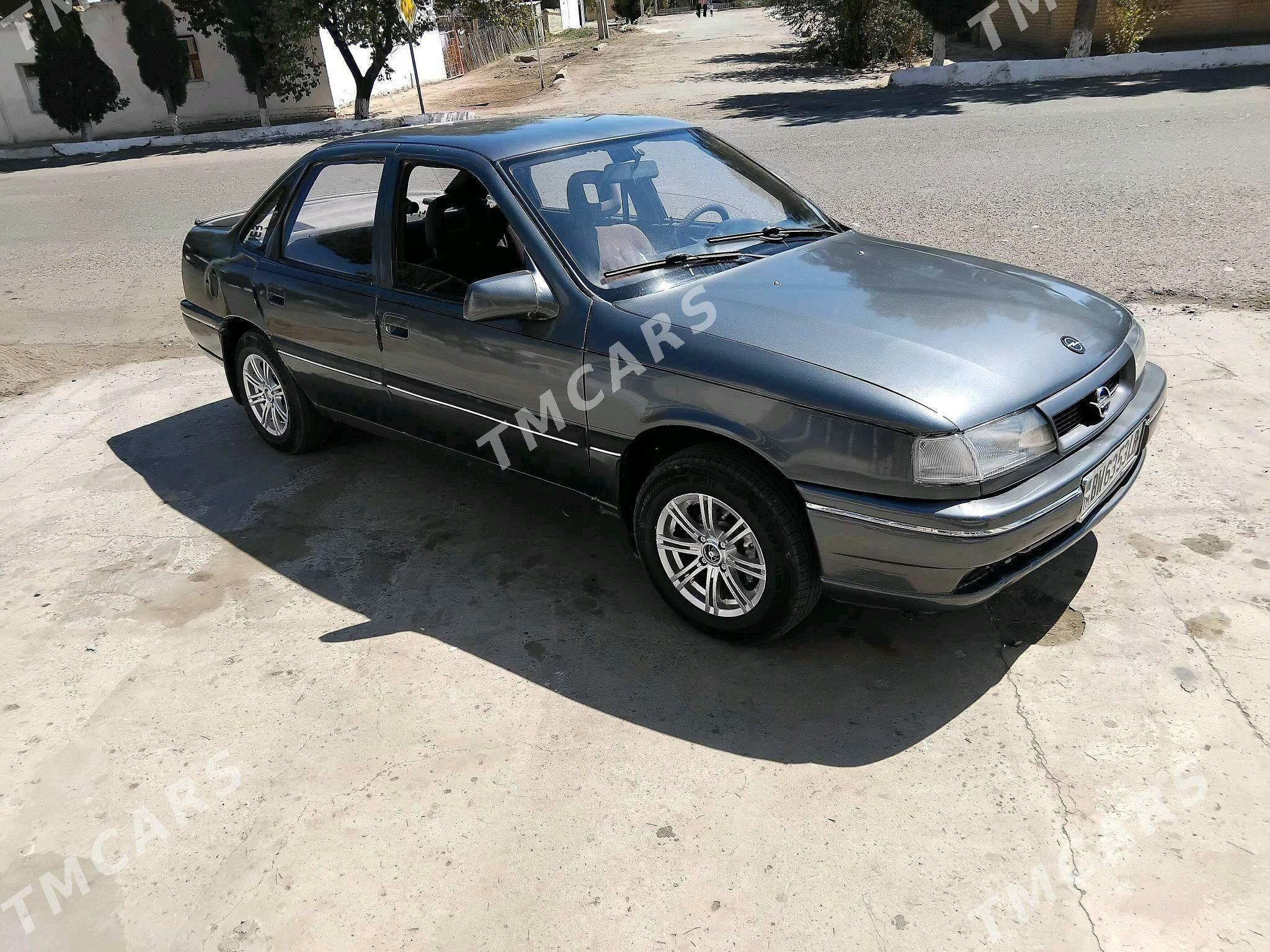 Opel Vectra 1992 - 26 000 TMT - Сакар - img 3