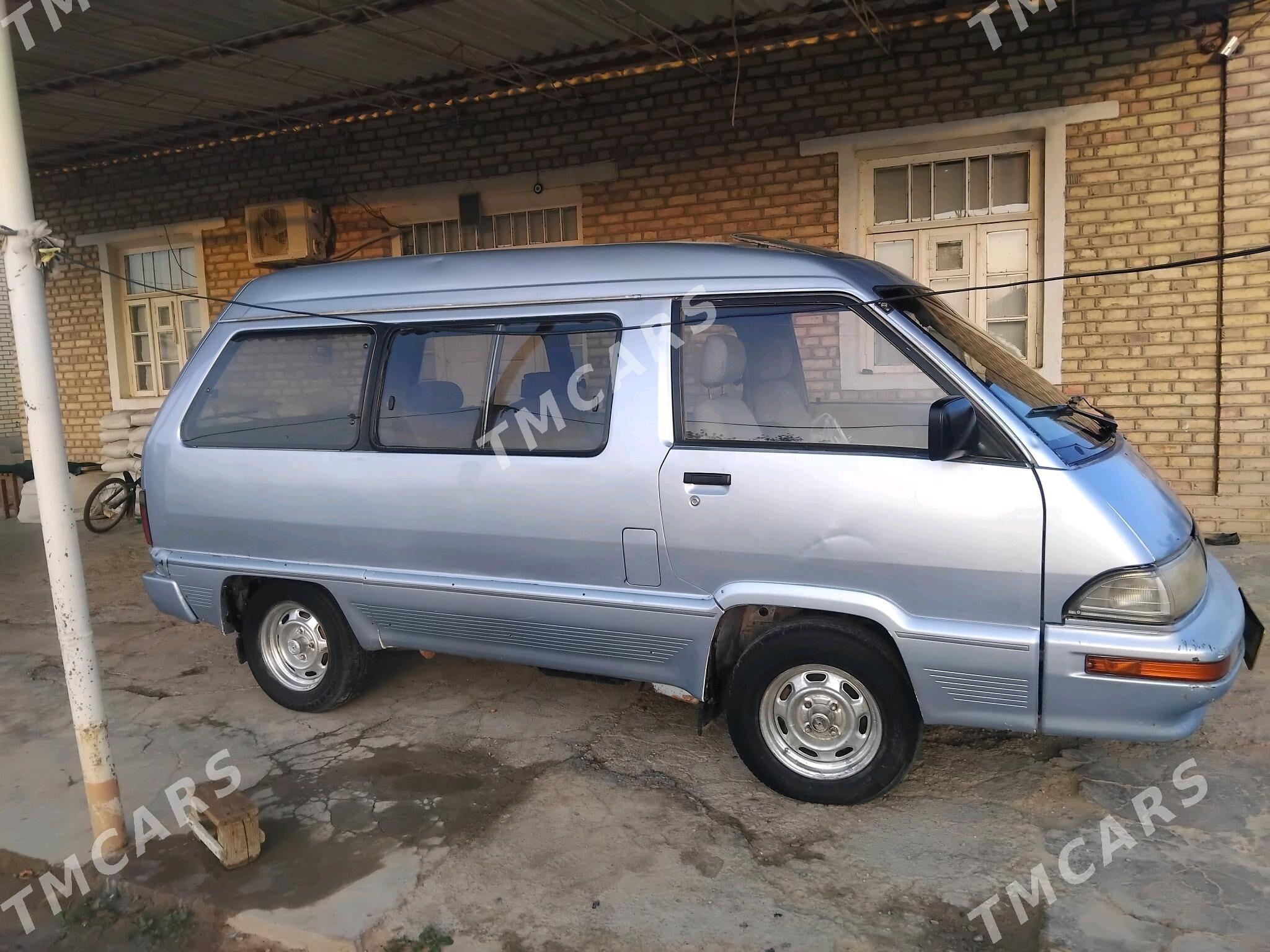 Toyota Town Ace 2002 - 25 000 TMT - Sakarçäge - img 4