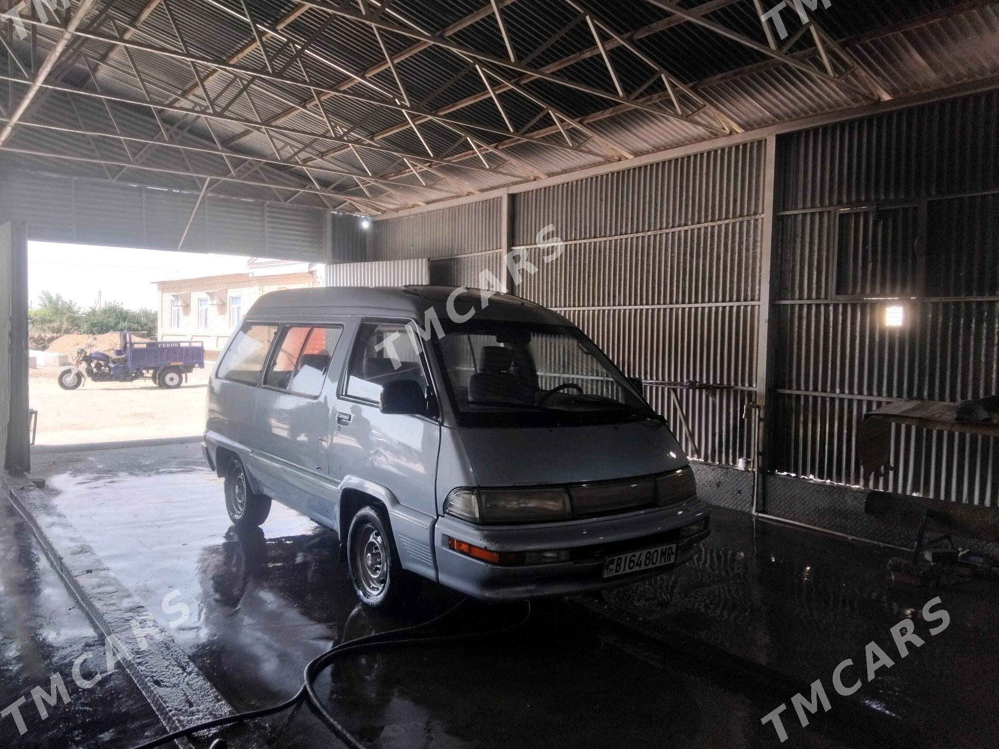 Toyota Town Ace 2002 - 25 000 TMT - Sakarçäge - img 5