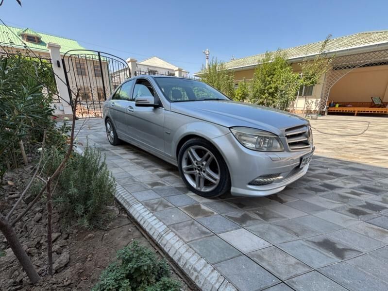 Mercedes-Benz C300 2011 - 175 000 TMT - Туркменабат - img 9