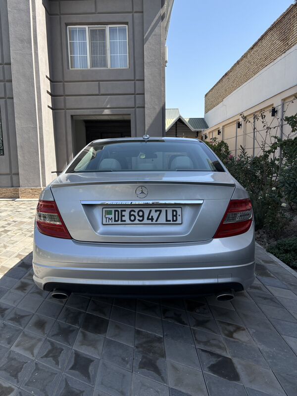 Mercedes-Benz C300 2011 - 175 000 TMT - Туркменабат - img 7