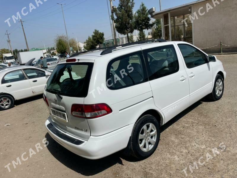 Toyota Sienna 2000 - 150 000 TMT - Мары - img 3