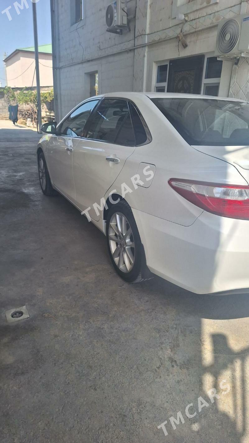 Toyota Camry 2016 - 215 000 TMT - Бузмеин - img 3