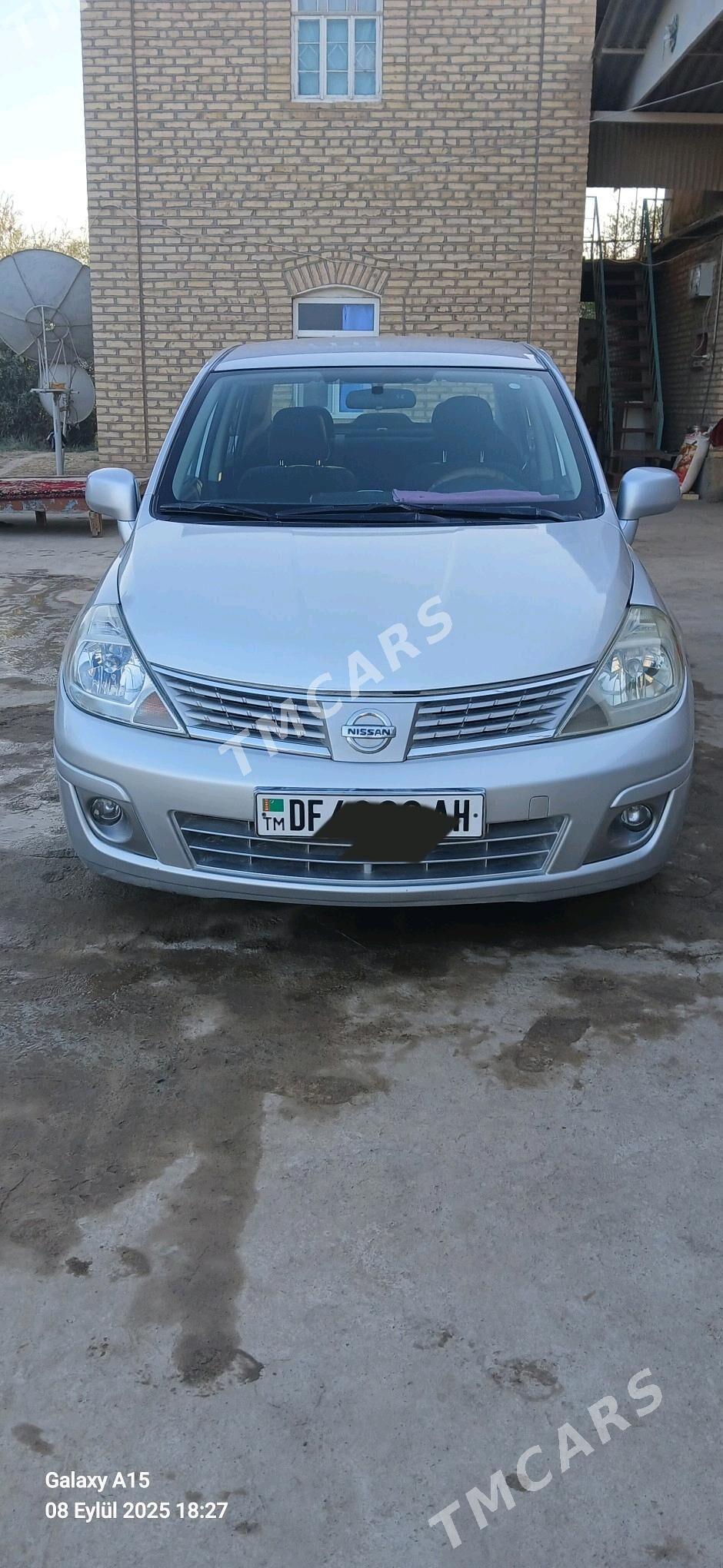 Nissan Versa 2010 - 110 000 TMT - Tejen - img 2