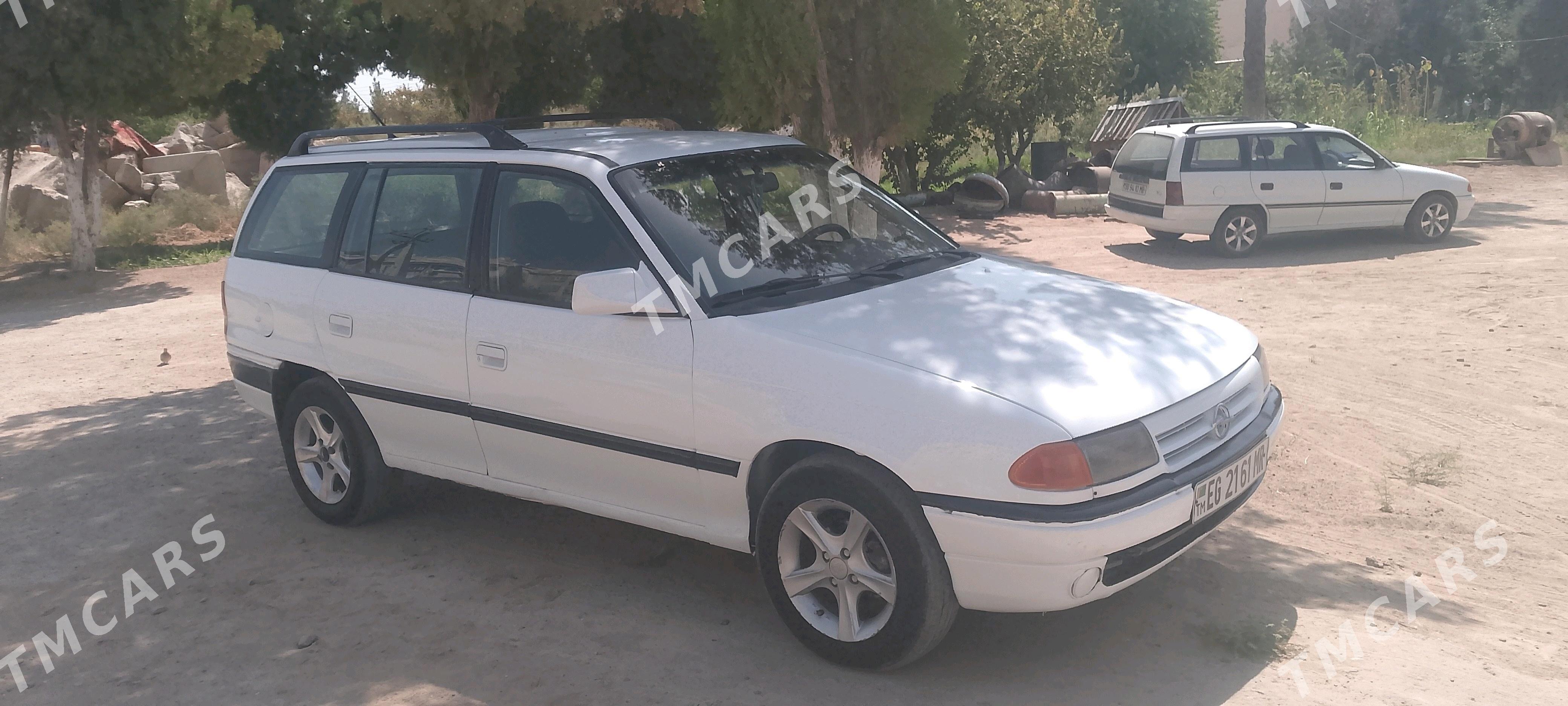 Opel Astra 1991 - 23 000 TMT - Мары - img 3
