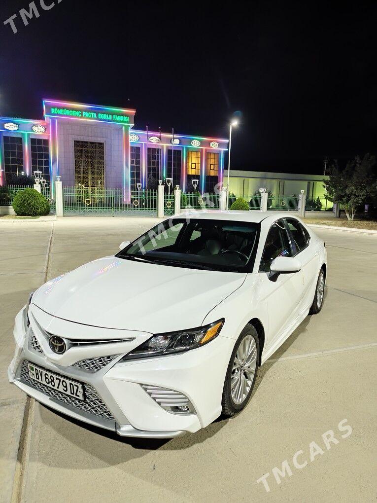 Toyota Camry 2018 - 330 000 TMT - Köneürgenç - img 5
