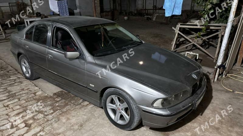 BMW E39 1998 - 40 000 TMT - Туркменабат - img 4