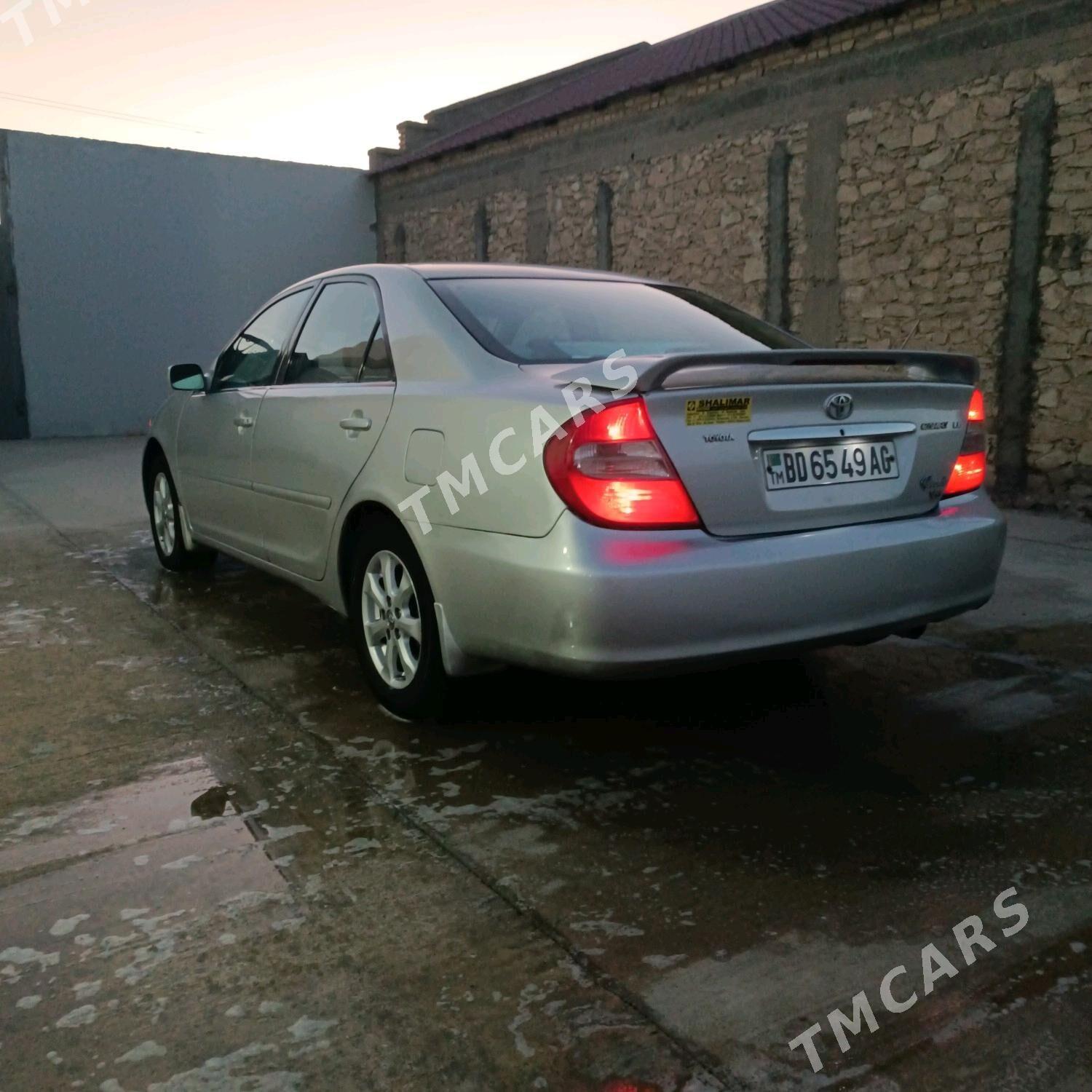 Toyota Camry 2002 - 125 000 TMT - Gyzylarbat - img 3