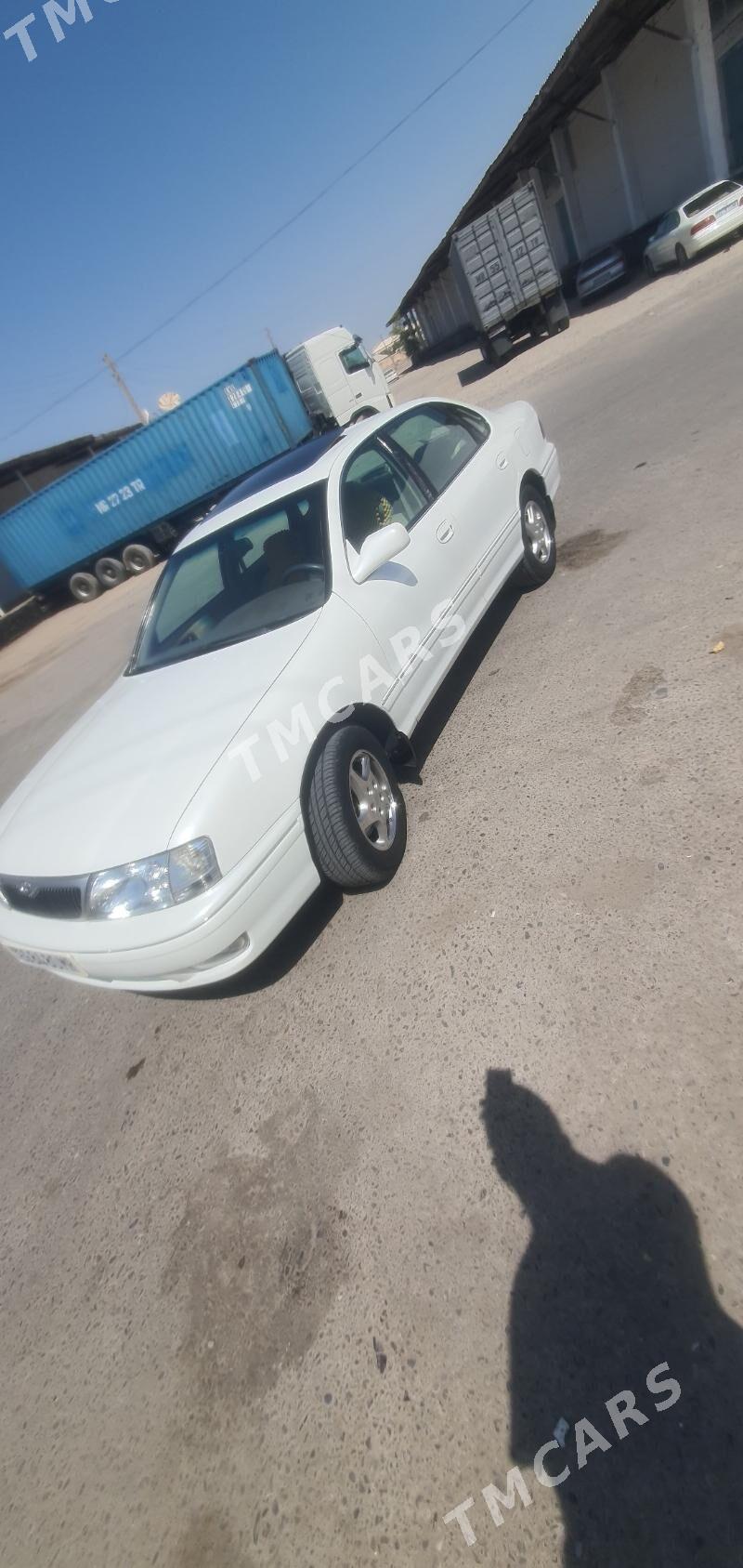 Toyota Avalon 1999 - 160 000 TMT - Мары - img 1
