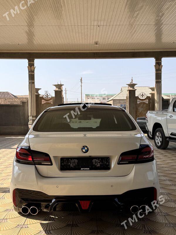 BMW M5 2012 - 400 000 TMT - Гумдаг - img 1