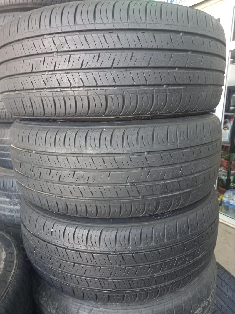 215-55-17 kumho 2023 300 TMT - Bedew - img 1