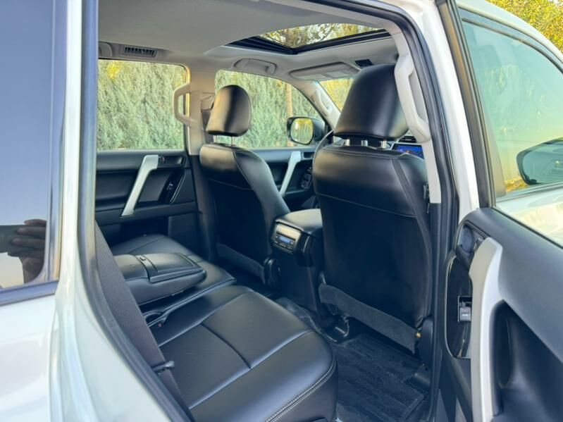 Toyota Land Cruiser Prado 2018 - 810 000 TMT - Aşgabat - img 9