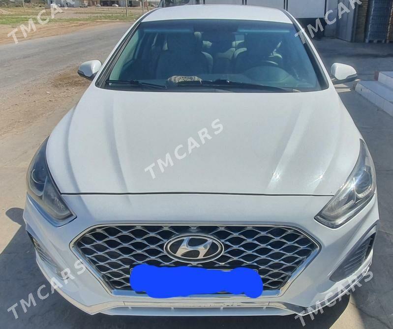 Hyundai Sonata 2018 - 205 000 TMT - Ýolöten - img 4