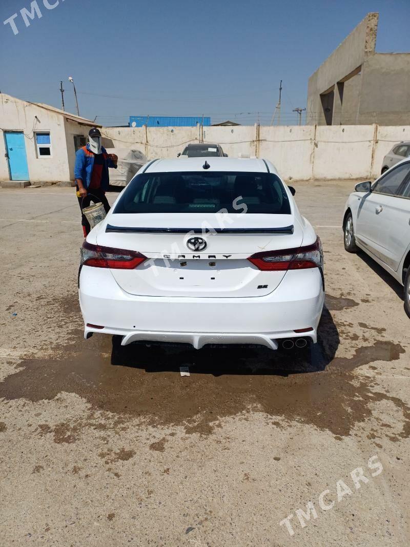 Toyota Camry 2021 - 315 000 TMT - Мары - img 1
