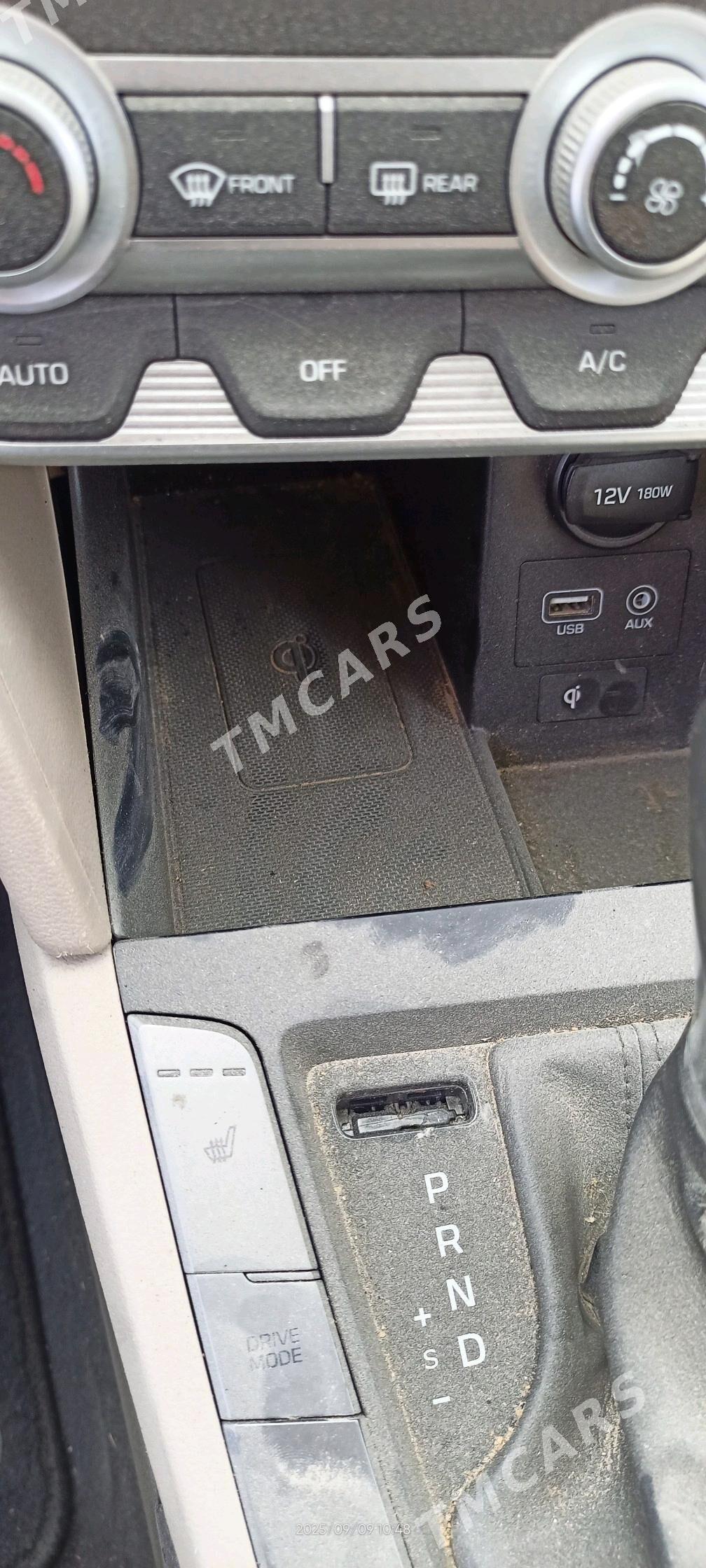 Hyundai Elantra 2020 - 207 000 TMT - Ашхабад - img 2