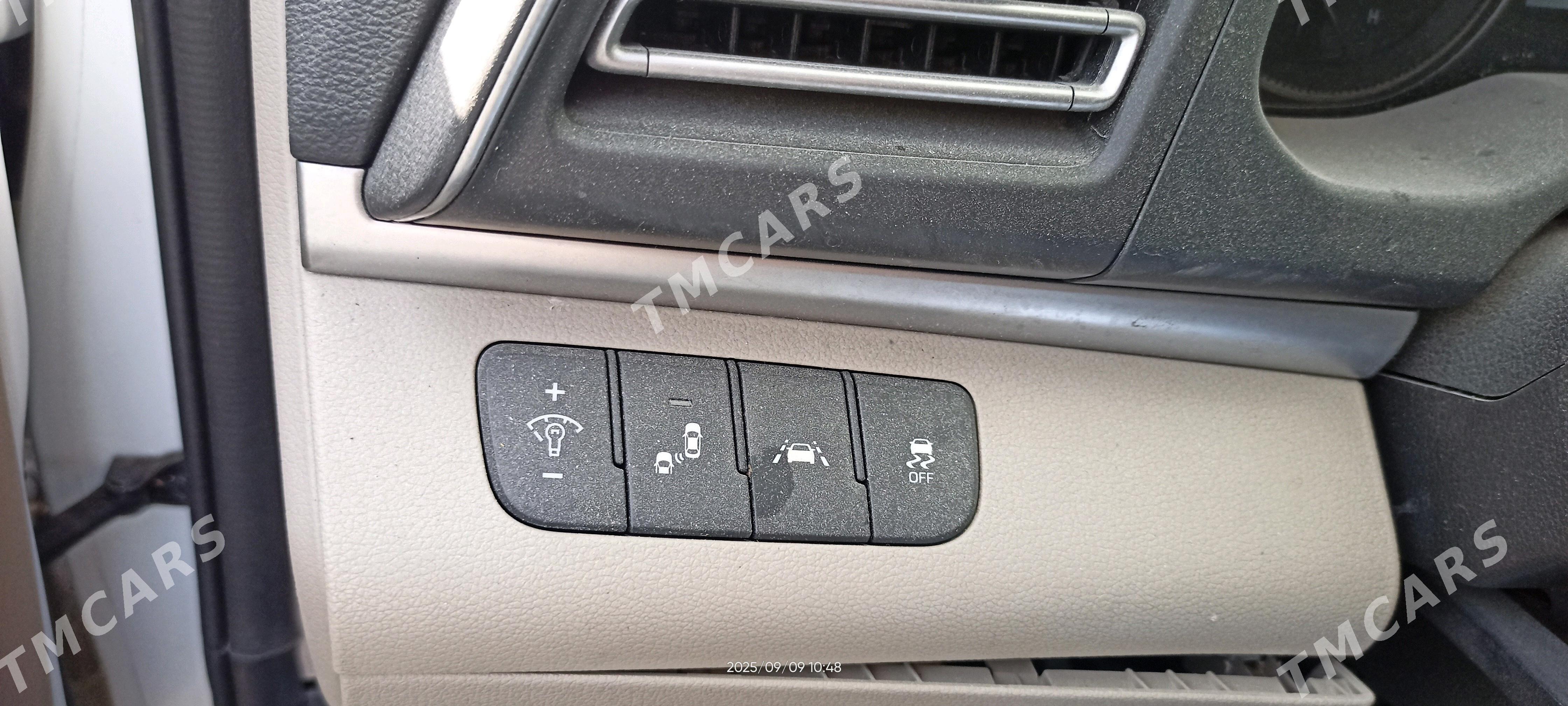 Hyundai Elantra 2020 - 207 000 TMT - Ашхабад - img 8