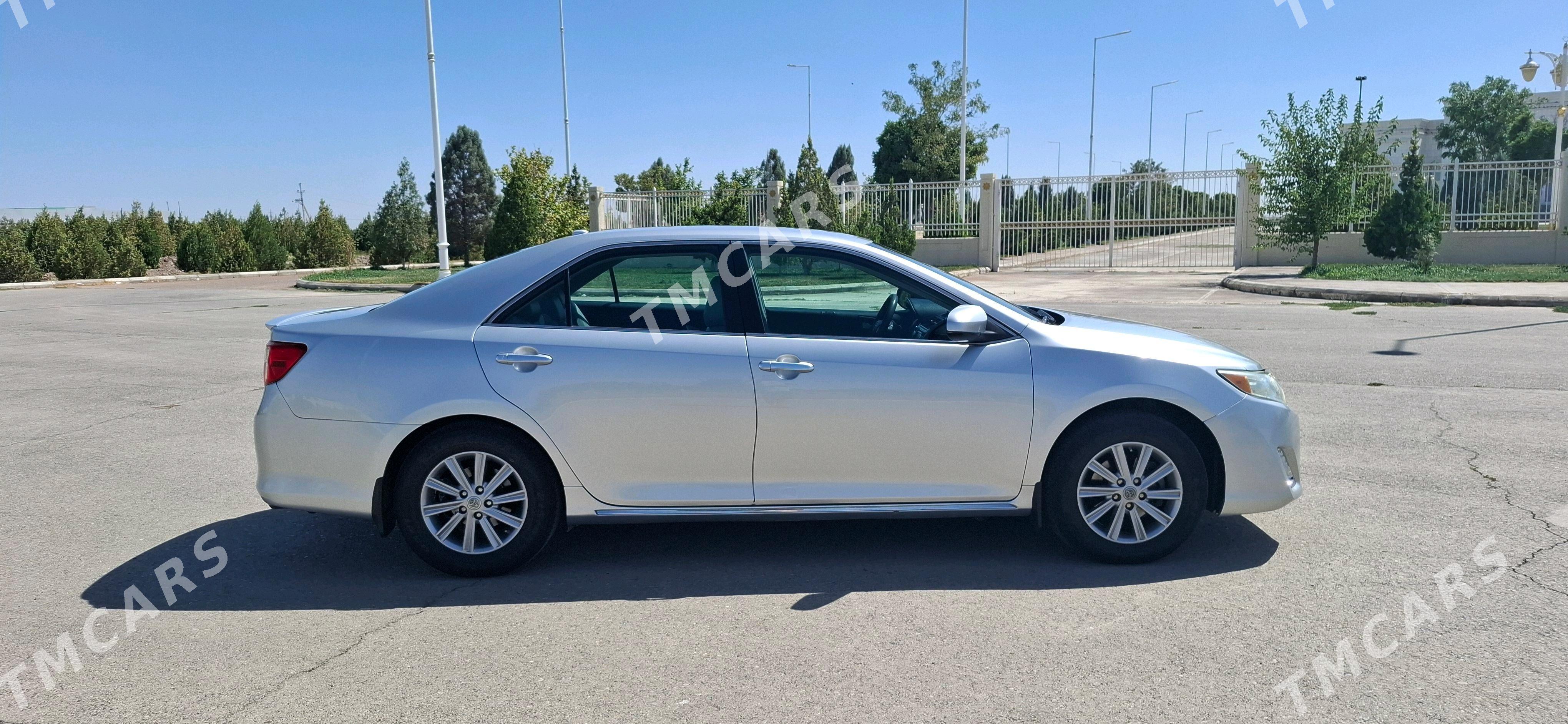 Toyota Camry 2012 - 210 000 TMT - Дашогуз - img 1