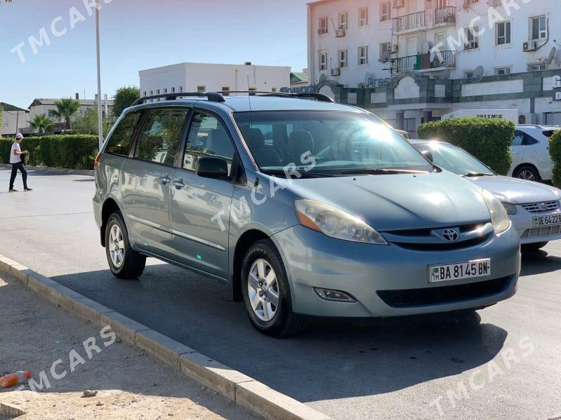 Toyota Sienna 2008 - 220 000 TMT - Balkanabat - img 4