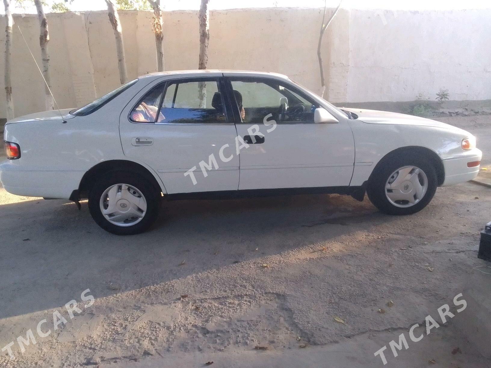 Toyota Camry 1993 - 72 000 TMT - Койтендаг - img 1