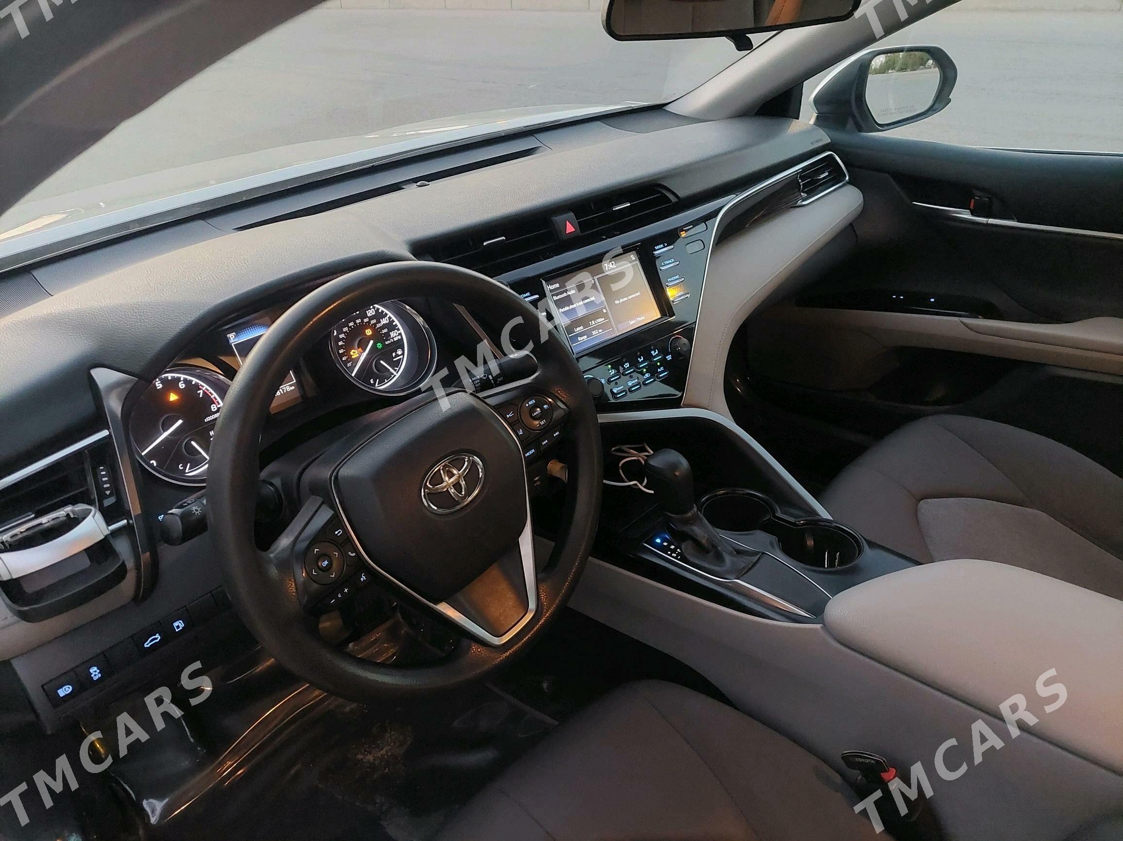 Toyota Camry 2018 - 285 000 TMT - Ашхабад - img 3