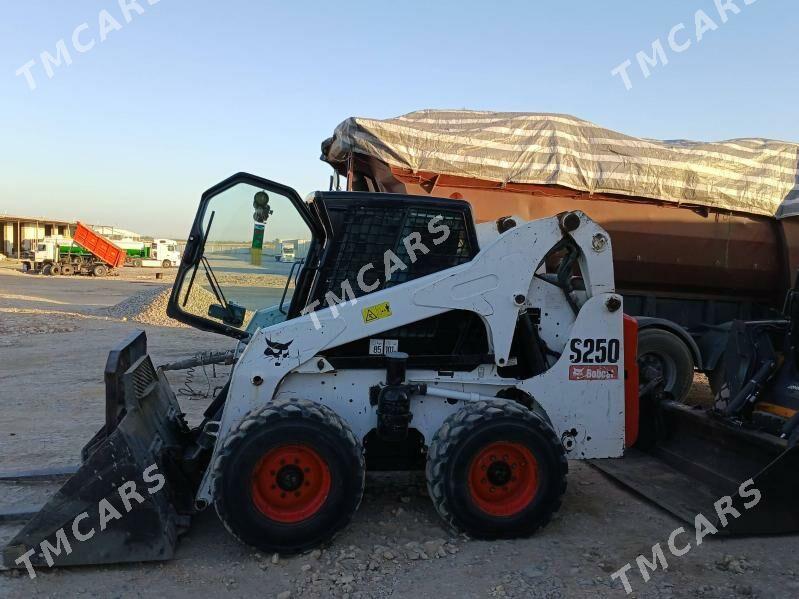 Bobcat S250 2008 - 25 000 TMT - Векильбазар - img 1