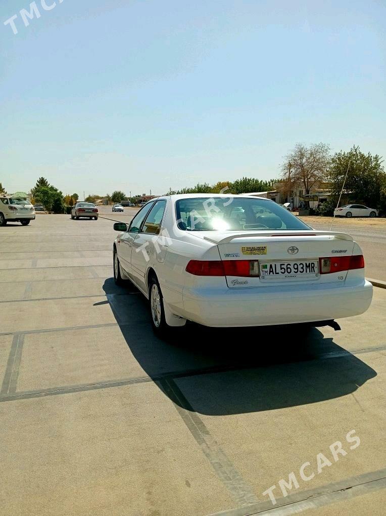 Toyota Camry 2001 - 145 000 TMT - Baýramaly - img 1