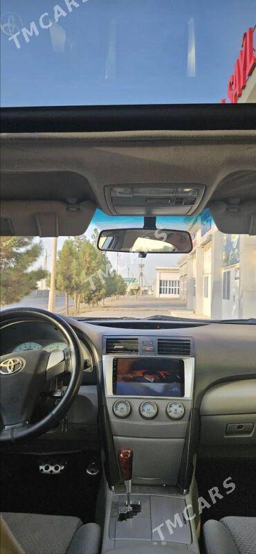 Toyota Camry 2010 - 178 000 TMT - Мары - img 4