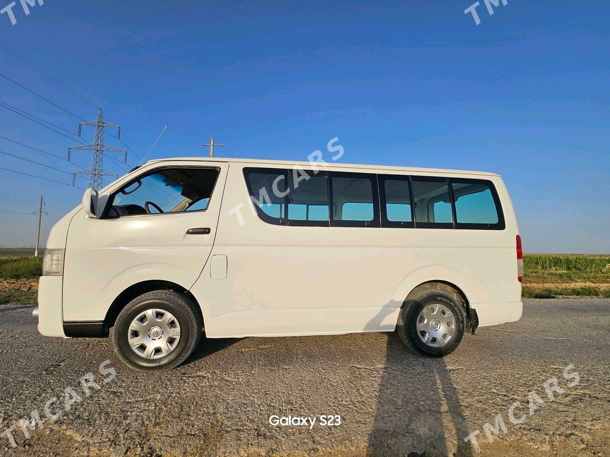 Toyota Hiace 2005 - 240 000 TMT - Änew - img 5