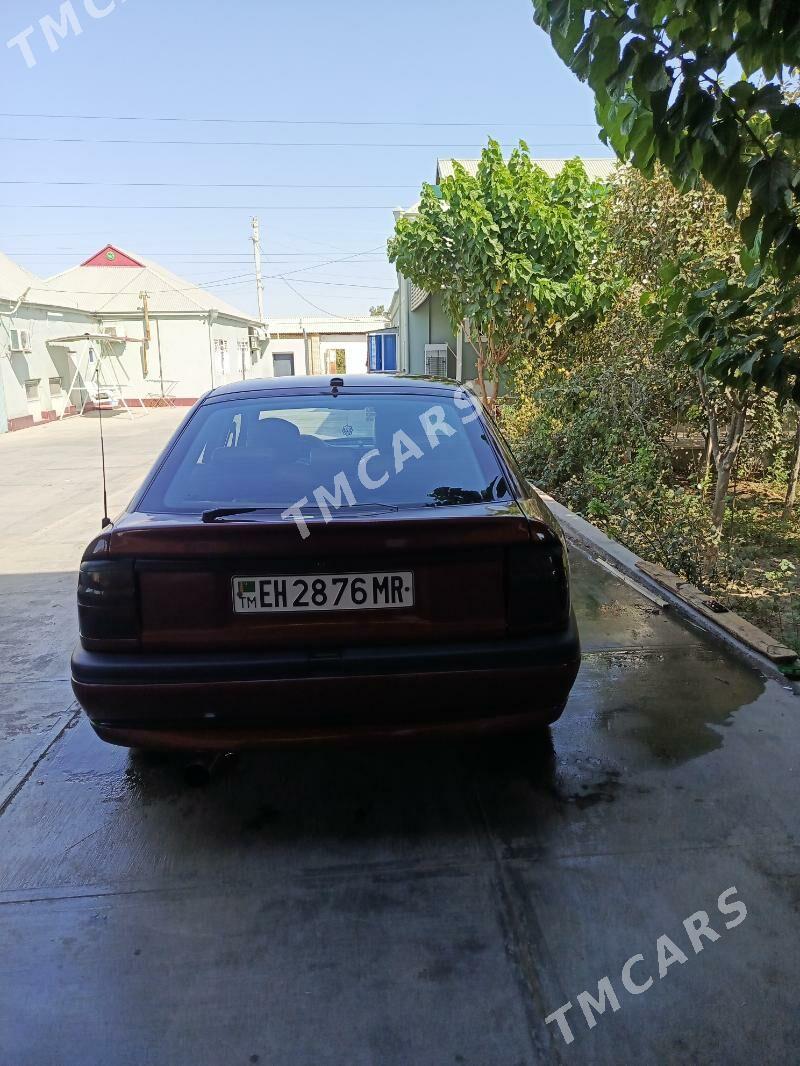 Opel Vectra 1990 - 35 000 TMT - Мары - img 3