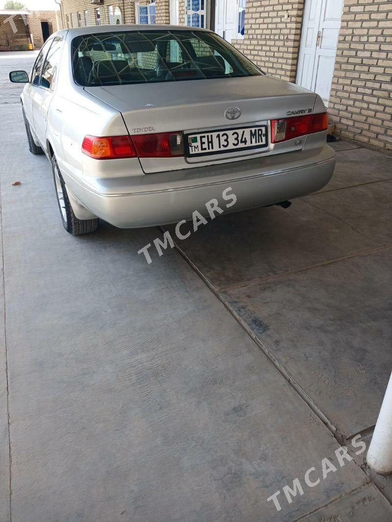 Toyota Camry 2000 - 132 000 TMT - Мары - img 6