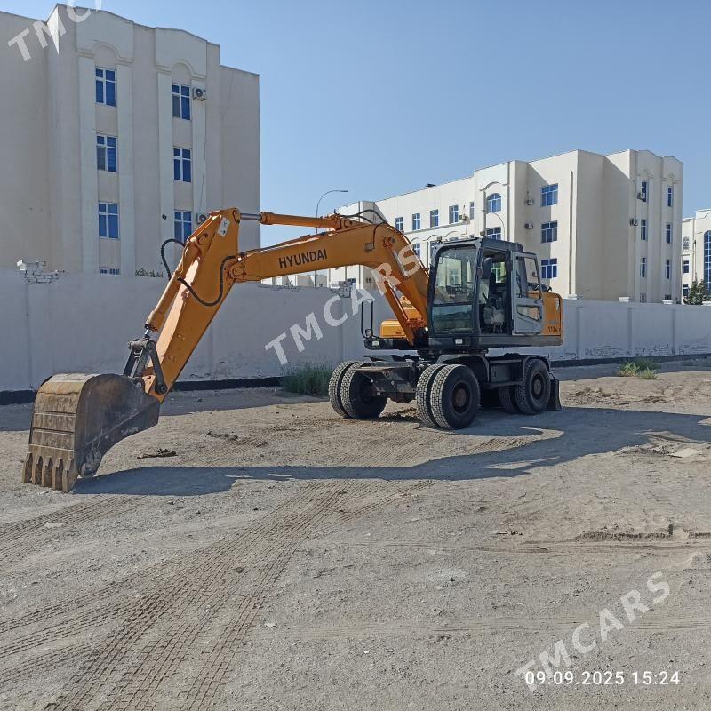 Komatsu PC210LC-11 2010 - 950 000 TMT - Туркменабат - img 3