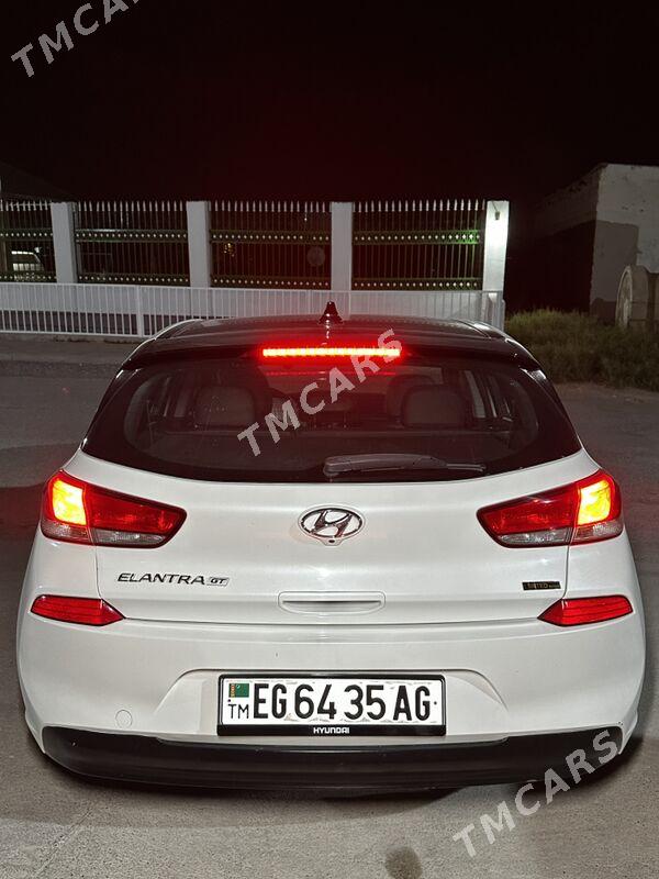 Hyundai Elantra GT 2019 - 205 000 TMT - Ашхабад - img 3