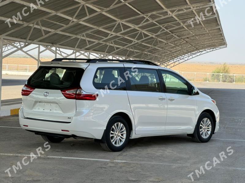 Toyota Sienna 2017 - 393 000 TMT - Aşgabat - img 9