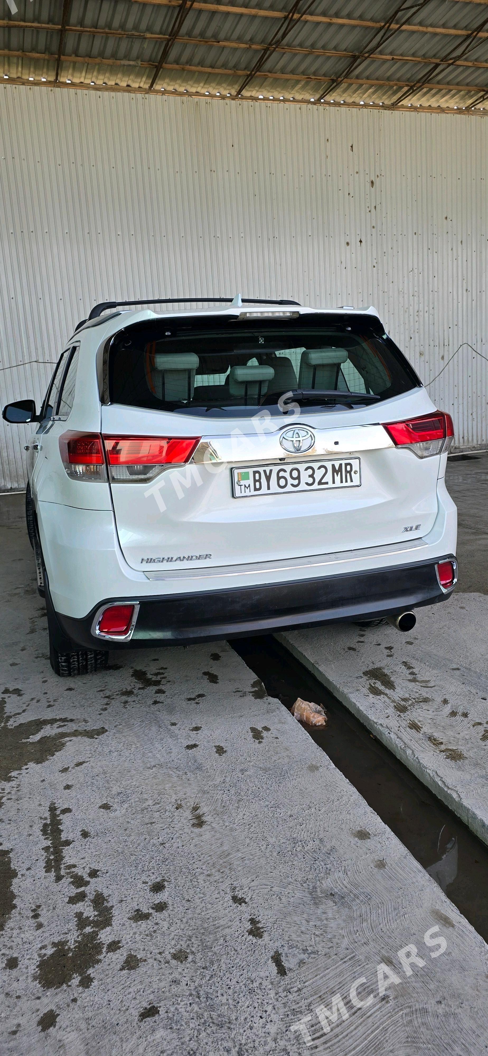 Toyota Highlander 2018 - 360 000 TMT - Мары - img 5