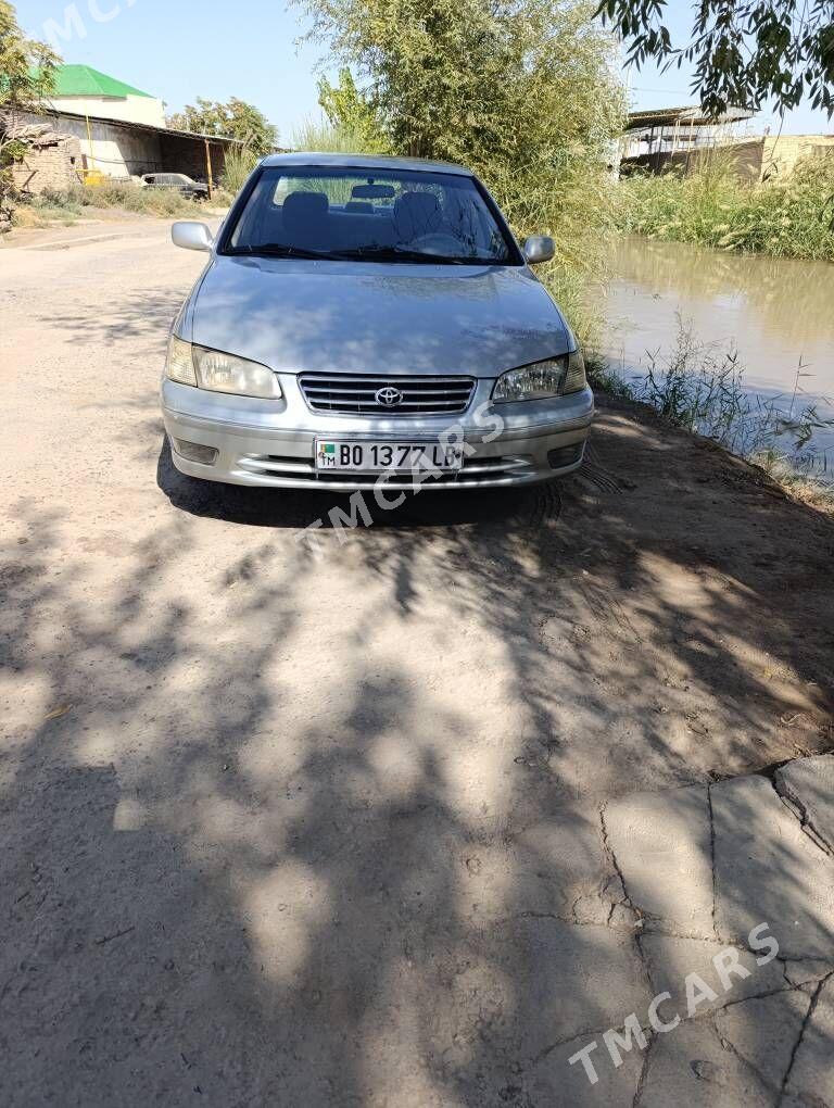 Toyota Camry 2001 - 135 000 TMT - Туркменабат - img 1