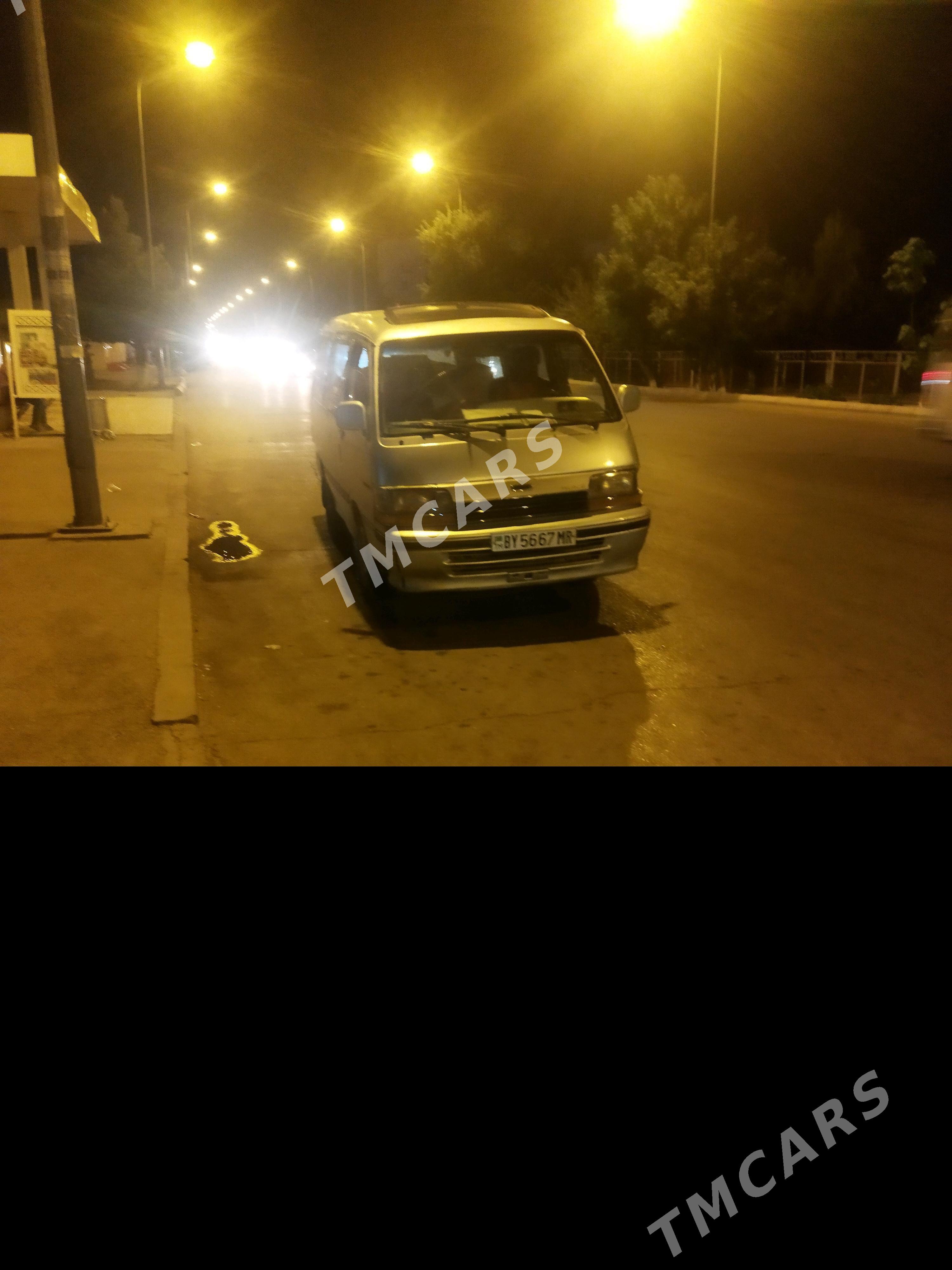 Toyota Hiace 1990 - 25 000 TMT - Türkmenabat - img 3