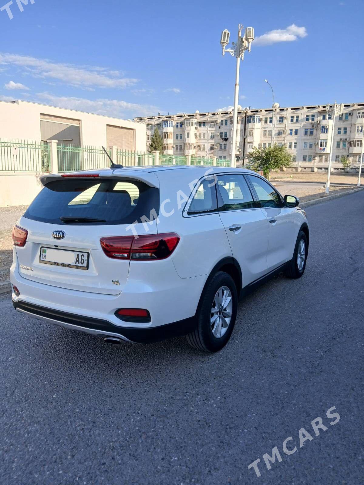Kia Sorento 2019 - 260 000 TMT - Aşgabat - img 5