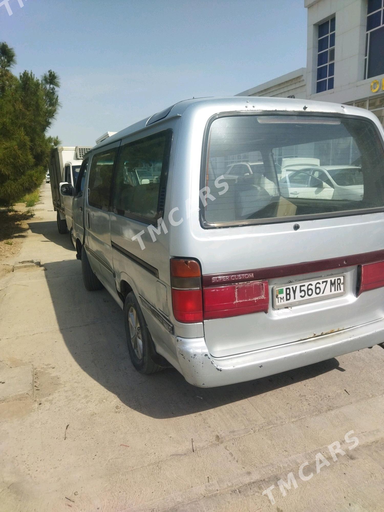 Toyota Hiace 1990 - 25 000 TMT - Türkmenabat - img 4