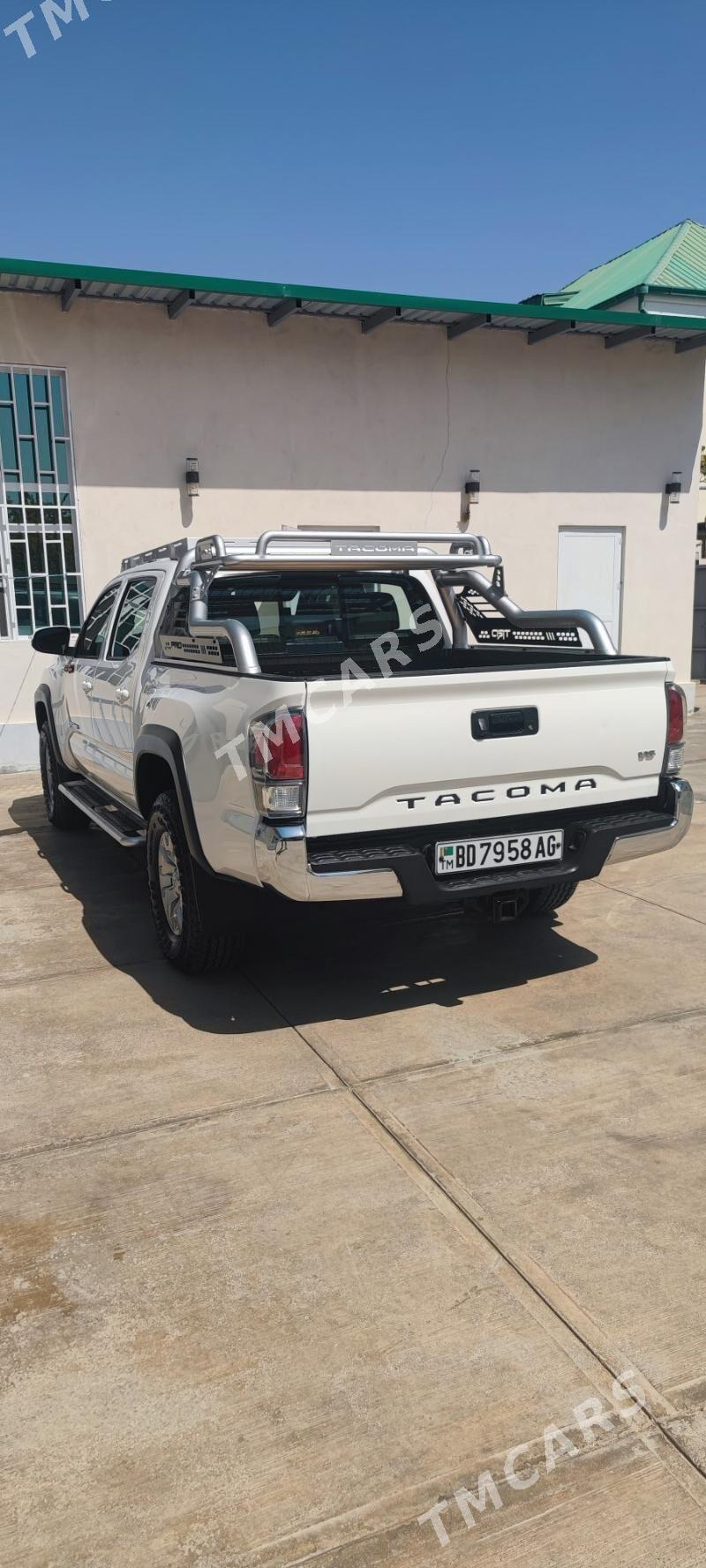 Toyota Tacoma 2022 - 450 000 TMT - Ашхабад - img 5
