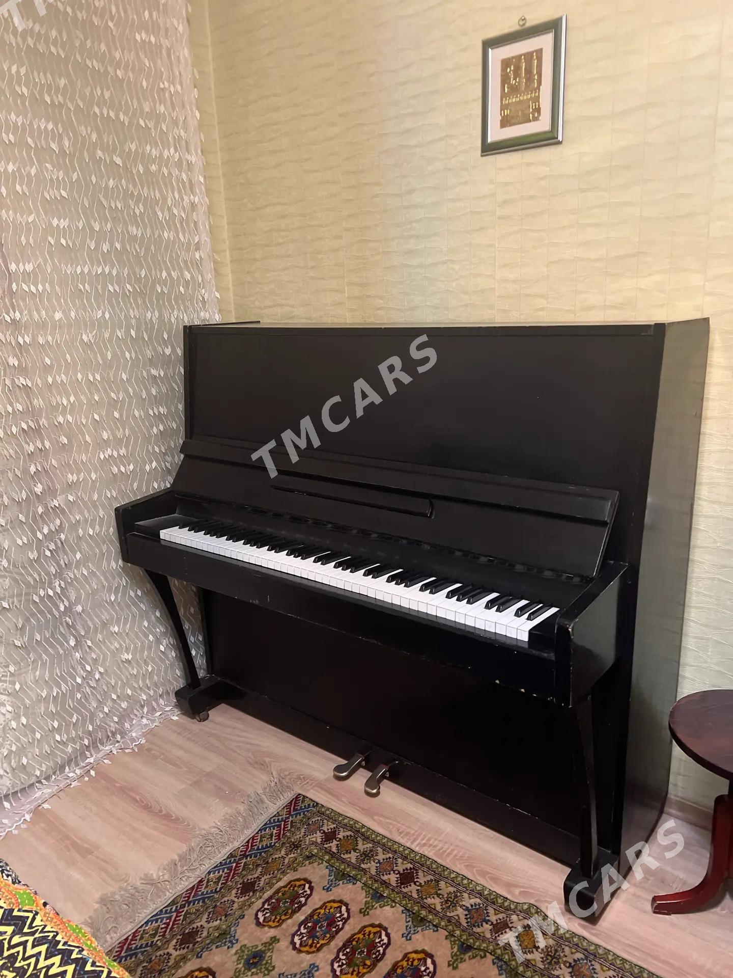 пианино "кубань" - Aşgabat - img 1