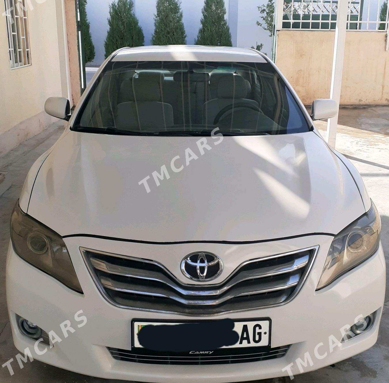 Toyota Camry 2008 - 135 000 TMT - Бузмеин - img 1