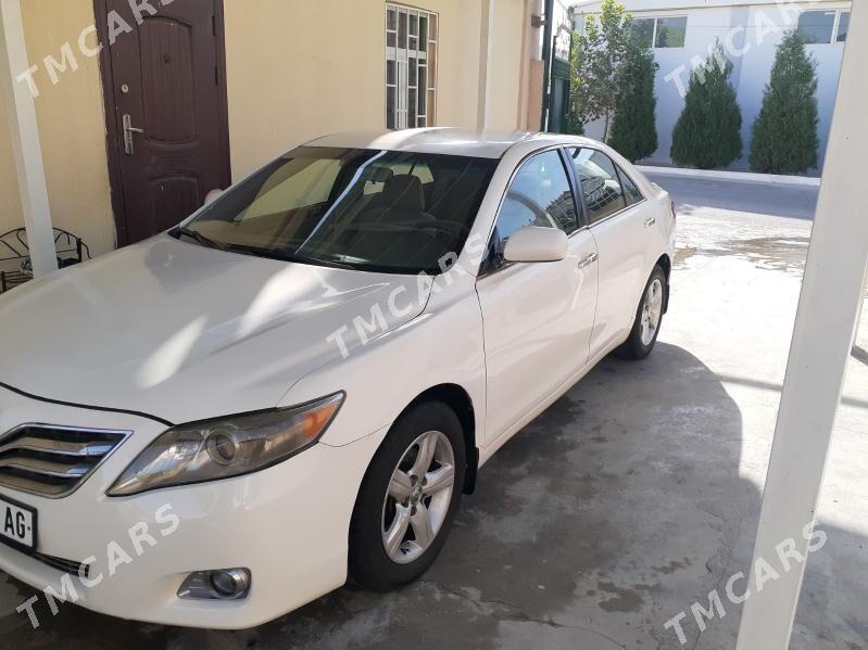 Toyota Camry 2008 - 135 000 TMT - Бузмеин - img 3