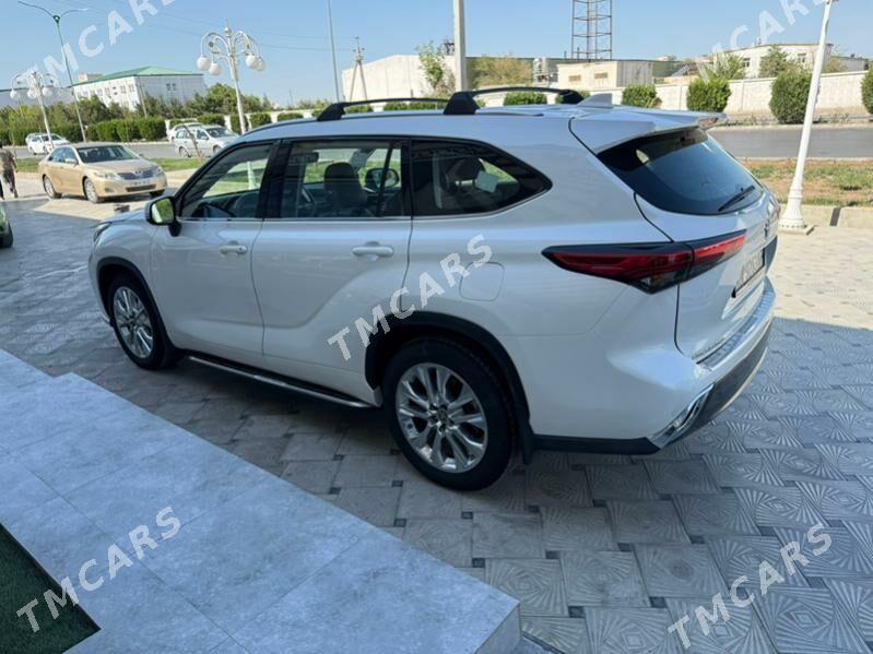 Toyota Highlander 2021 - 550 000 TMT - Дашогуз - img 8