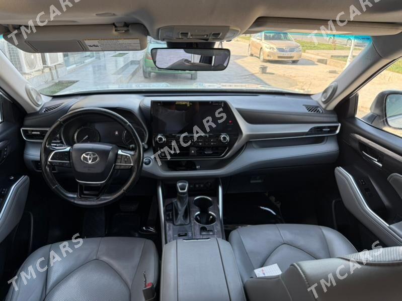 Toyota Highlander 2021 - 550 000 TMT - Дашогуз - img 2