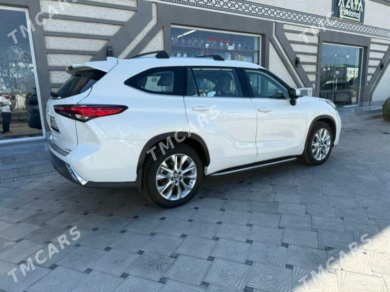 Toyota Highlander 2021 - 550 000 TMT - Дашогуз - img 5